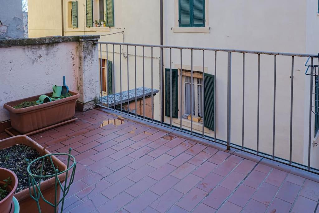 Juliet'S Terrace On The River Verona Exteriér fotografie